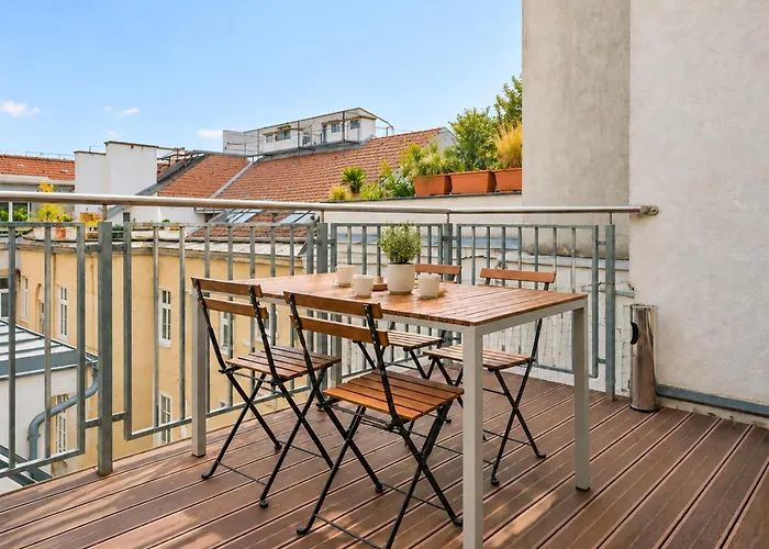 Two Bedroom Rooftop For 6 Near Center & Metro U2 Vienna