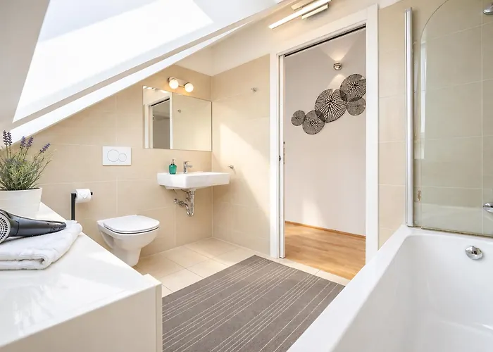 Two Bedroom Rooftop For 6 Near Center & Metro U2 * Vienna