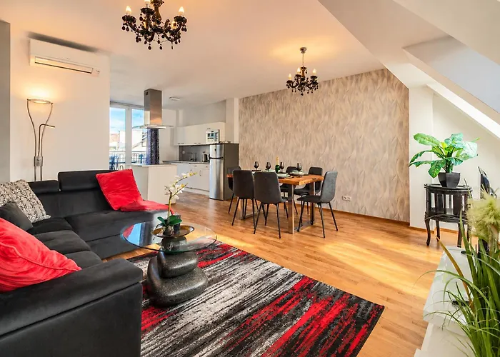Two Bedroom Rooftop For 6 Near Center & Metro U2 Vienna